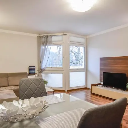 Na Wyspie - Mistral - Z Sypialnia I Parkingiem *