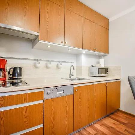 Na Wyspie - Mistral - Z Sypialnia I Parkingiem Apartman