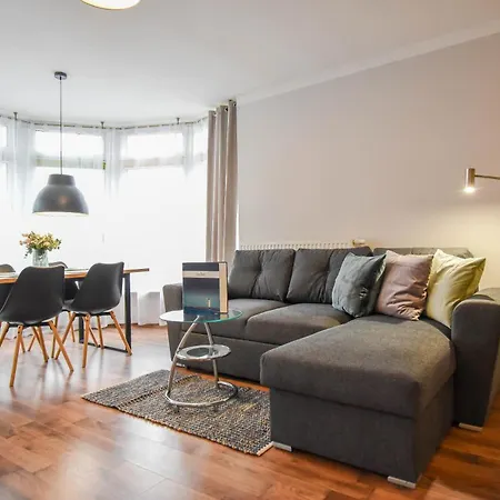 Na Wyspie - Mistral - Z Sypialnia I Parkingiem * Swinoujscie