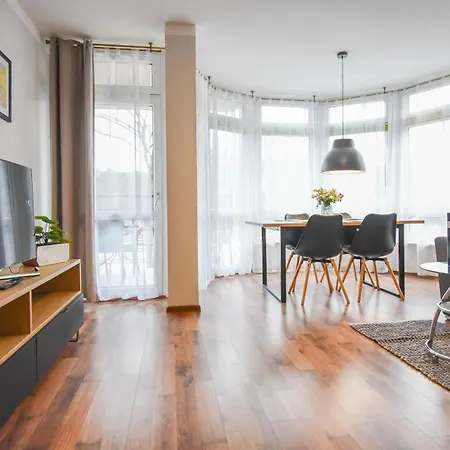 Apartman Na Wyspie - Mistral - Z Sypialnia I Parkingiem *