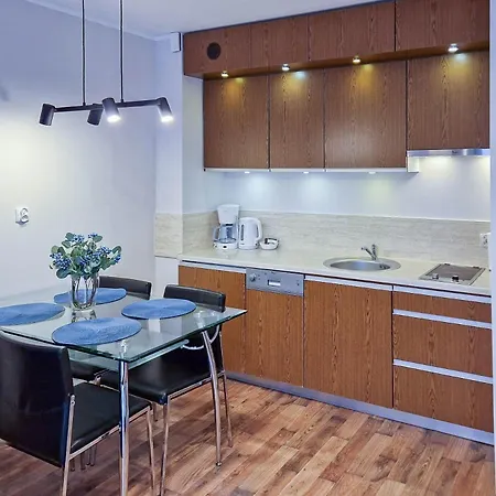 Na Wyspie - Mistral - Z Sypialnia I Parkingiem *