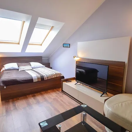 Apartamento Na Wyspie - Mistral - Z Sypialnia I Parkingiem Świnoujście