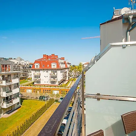 Na Wyspie - Mistral - Z Sypialnia I Parkingiem Apartman *